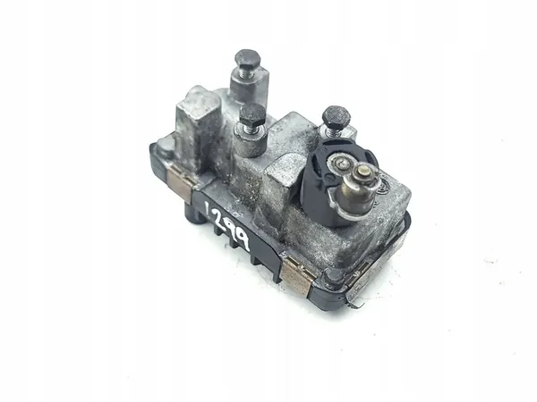 Maserati Ghibli 2014 Actionneur de turbocompresseur 6NW009543 image 1