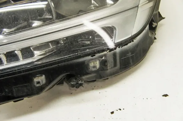 Volvo V90 16- Faro Izquierdo 32228682 QS297 image 4