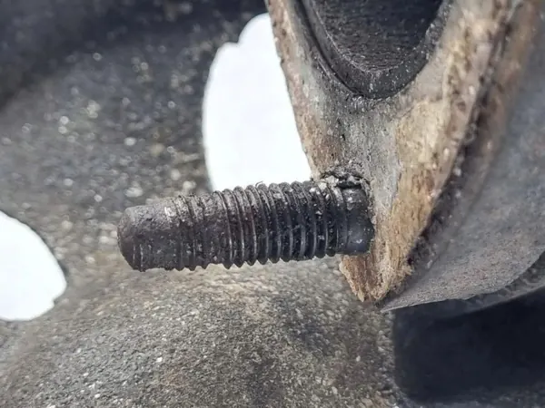 Pakoputken keräin OEM 06B253033S Audi 100 1.6L image 3