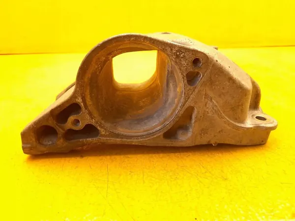 Suporte de eixo Mercedes-Benz A W176 OEM A2702230138 image 6