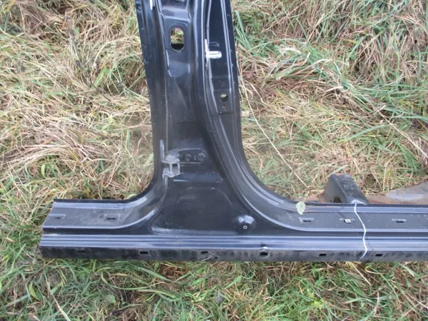 Rechter Voorpilaar OEM SŁUPEK PRAWY PRZÓD HYUNDAI I30 07-10R image 4