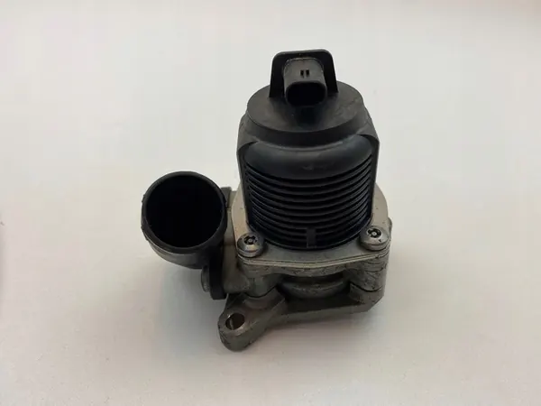 AUDI VW EGR-VENTTIILI 06K131097K image 5