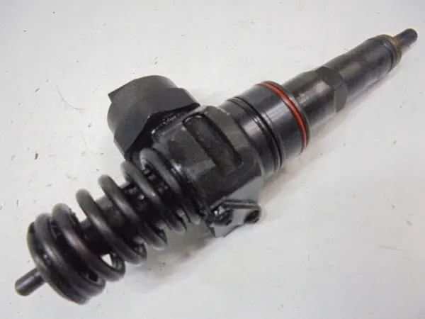 Inyector OEM 038130073F para Skoda Fabia I 6Y image 3