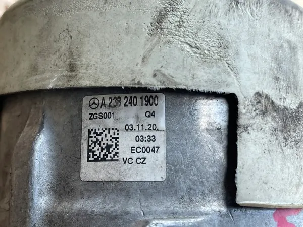 MERCEDES W213 W257 3.0 CDI Soporte Motor A2132405100 image 4