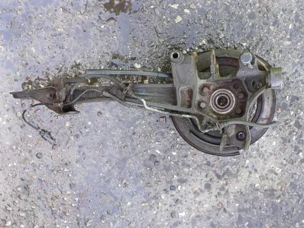 Subaru Legacy III achteras links stuurkoppeling OEM LUK1126 image 4