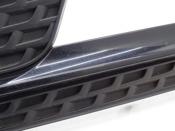 Rejilla de Parachoques Delante Izquierda Audi A5 8T Lift 8T0807681H image 6