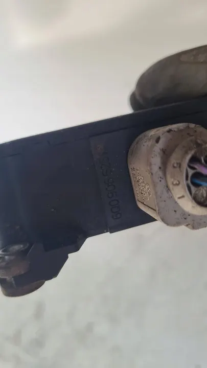 Vakuumventil / Turbo Solenoid SKODA PRAKTIK ROOMSTER image 5