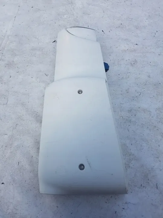 Spoiler de Cabina DAF OEM Lado Direito - Usado image 2