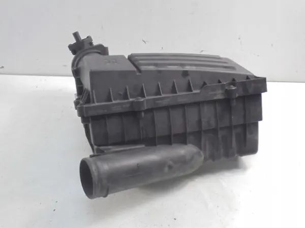 Audi A3 8P Ilmansuodattimen Kotelo 1K0129607S image 4