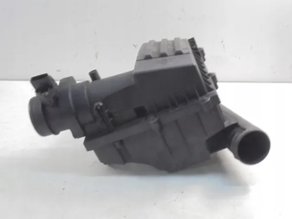 Audi A3 8P Ilmansuodattimen Kotelo 1K0129607S image 5