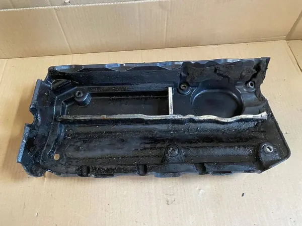 Gebrauchte Motorabdeckung OEM A6460106947 für Mercedes Vito image 5
