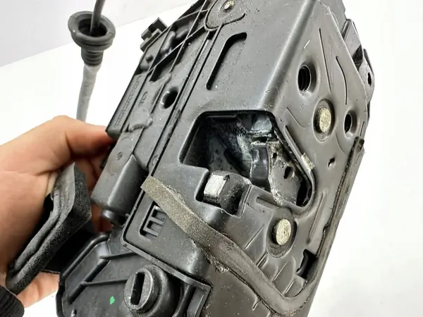 Volkswagen Golf VII 2016 Linke Hintertürschloss OEM 5k4839016R image 5