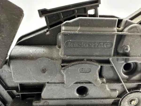 Volkswagen Golf VII 2016 Linke Hintertürschloss OEM 5k4839016R image 6