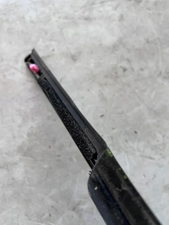 Chromstrip Linker Achterdeur OEM XCEED - Kia image 8