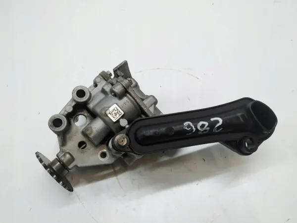 Öljypumppu OEM 8200345757 Renault Koleos 2.0 DCI:lle image 6
