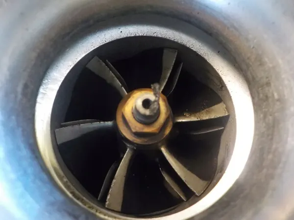 E87 E90 2.0 D EURO 4 Turbo 49135-05895 image 7