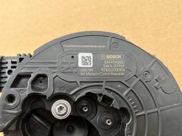 AdBlue-pomp VW T6 T6.1 5WA131969 OE image 3