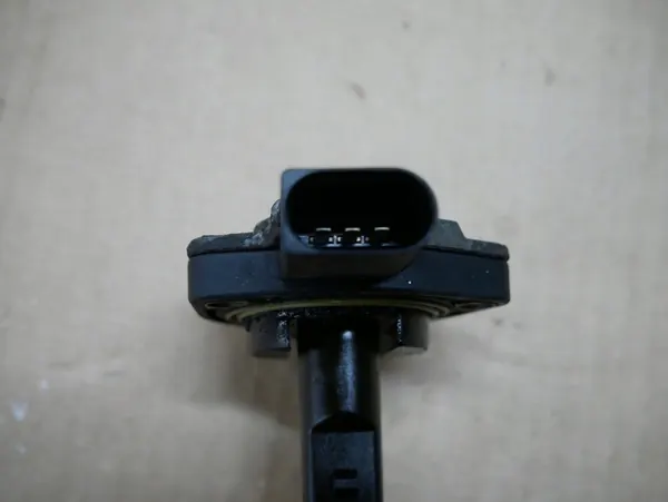 Öljyn tasosensori BMW E39 E46 E53 E60 E61 E85 Z3 1433596 image 3