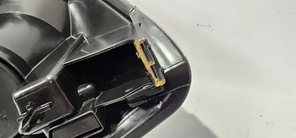 Oikea heijastin Nissan NV400 Interstar II 2010-2024 OEM image 6