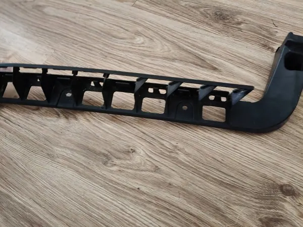 Suporte de Para-choque Traseiro Skoda Octavia Mk3 image 3