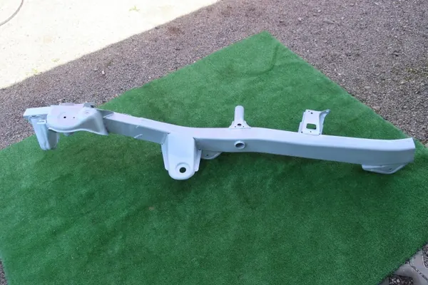 Soporte de bastidor izquierdo OEM 2005R > 2017R Suzuki Jimny image 2