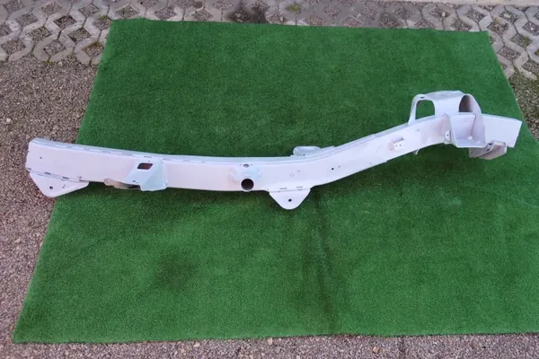 Soporte de bastidor izquierdo OEM 2005R > 2017R Suzuki Jimny image 5