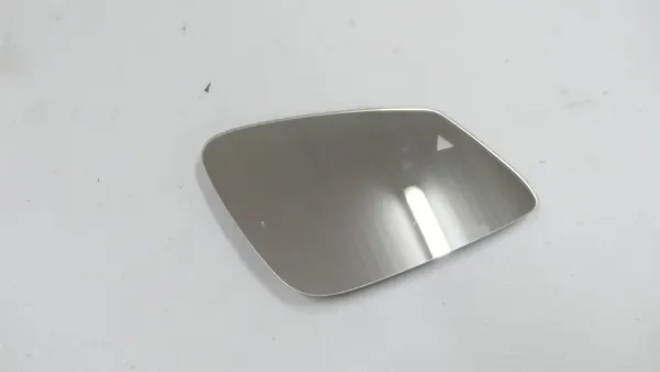 BMW F40 Oikea Lämmitetty Peililasitus OEM 9492394 image 2