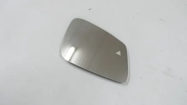 BMW F40 Oikea Lämmitetty Peililasitus OEM 9492394 image 3