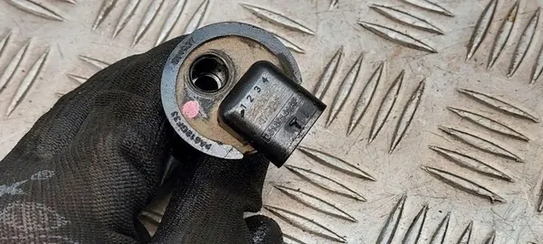 Sensores de posição do comando Dodge Challenger Charger 2015+ image 4