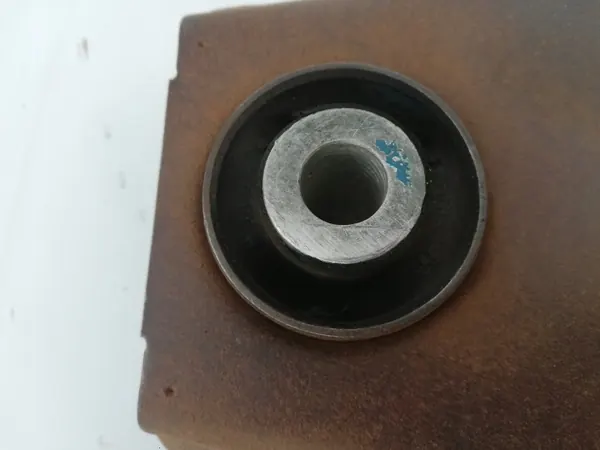 Suporte Diferencial Traseiro Lincoln Navigator III OEM 8L1W-4C000-AB image 6