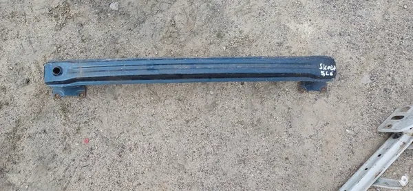 SKODA YETI TAKAPUSKURI 5L6807305B image 2