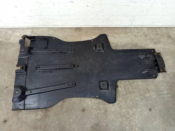 Underkroppssköld VW Touareg II Q7 OEM 7L0825231AB image 4