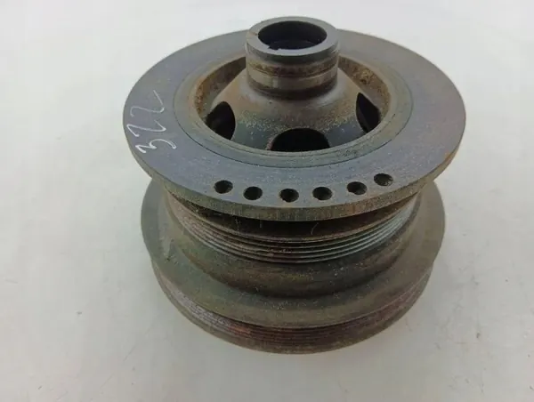 Kampiakselin hihnapyörä Mercedes-Benz OEM A1110300583 image 3