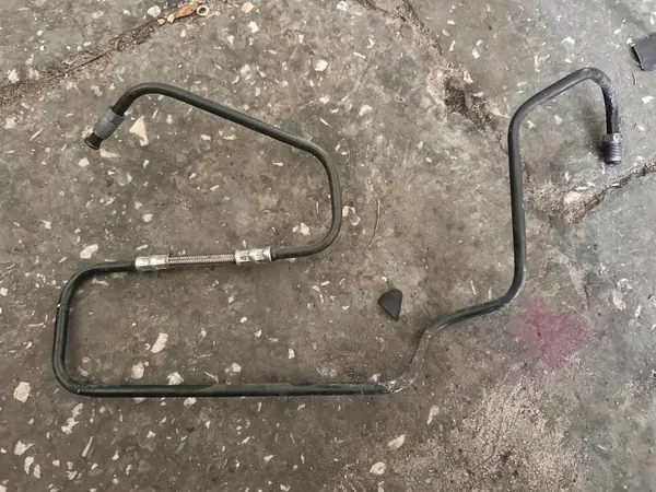 Bromsrör OEM RURKA METALOWA GRUBA W204 image 4