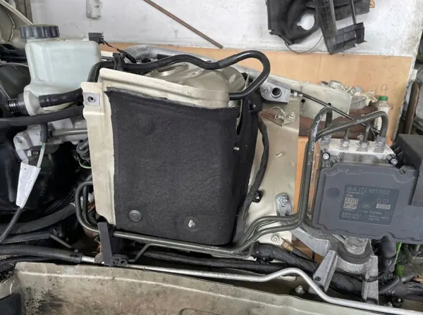 Bromsrör OEM RURKA METALOWA GRUBA W204 image 9
