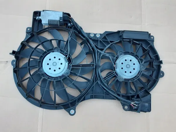 AUDI A6 C6 LIFT Kylarrubriksfläkt 4F0959501C image 8