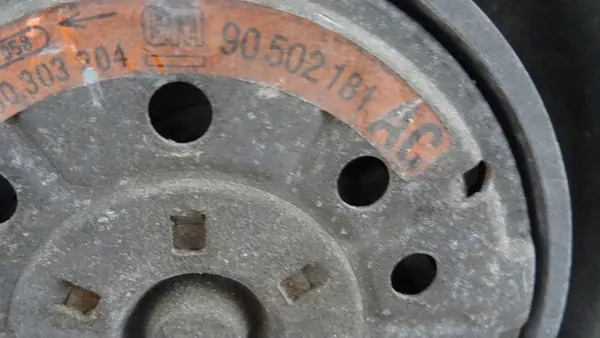 Ventilador de Radiador de Agua OMEGA B 2.0 16V 90530634 image 9