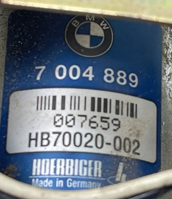BMW E39 achterklep hydraulische pomp OEM 7004889 image 3