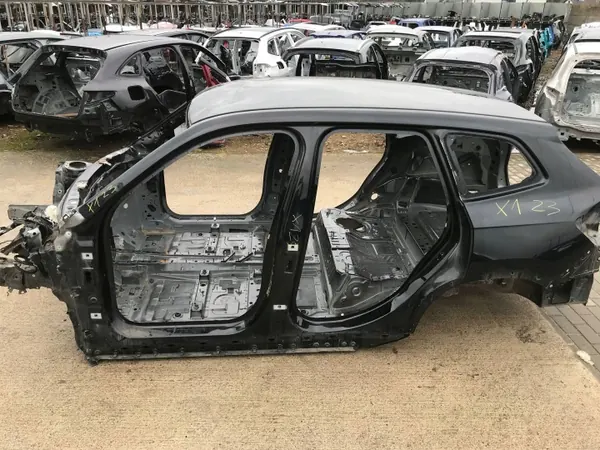 BMW U11 Heckkotflügel links OEM - Gebraucht image 3
