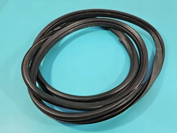 OEM 3451616 Etuovi oikea tiiviste BMW X3 E83 image 3
