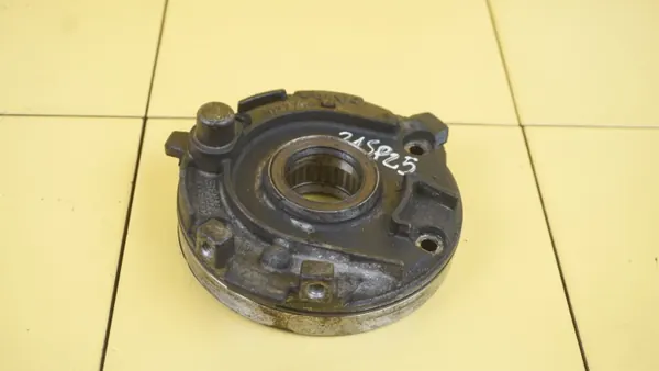 Volvo Oliepomp OEM 30777092 voor 2.0 D4 motor image 2