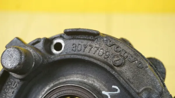 Volvo Oliepomp OEM 30777092 voor 2.0 D4 motor image 3