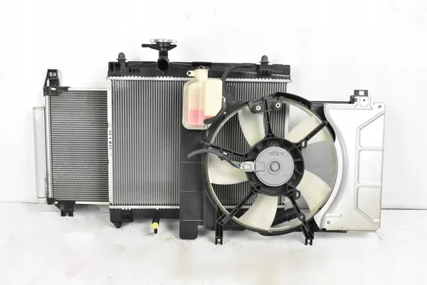 Frontkühlerlüfter Toyota Yaris III P13 1.33VVTi 2011-2014 image 5