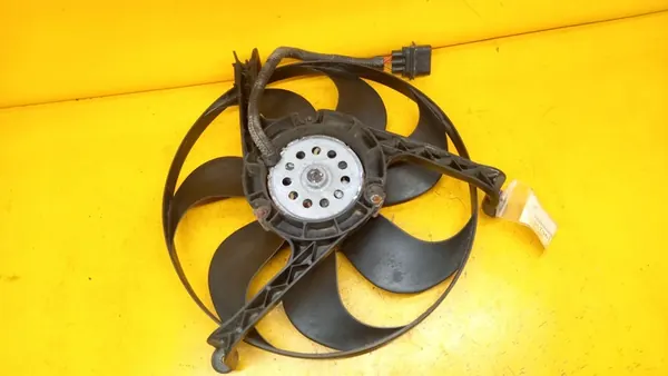 Vattenfläkt Ibiza III 1.9TDI 1C0121209 image 7