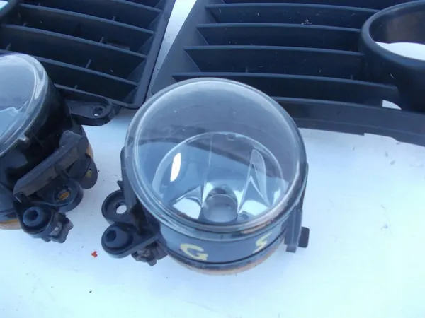 Griglia Paraurti Anteriore Alogena Sinistra Destra VW Golf V 5 Set image 5