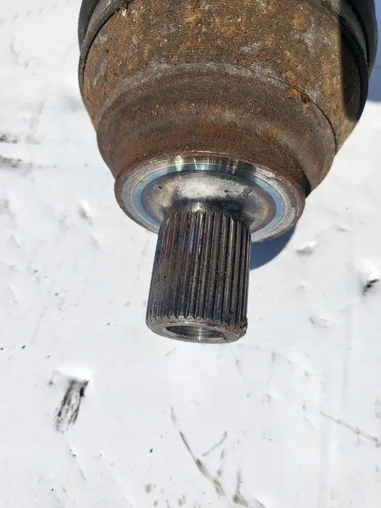 Volkswagen PASSAT B7 Vänster Främre Halvaxel image 3