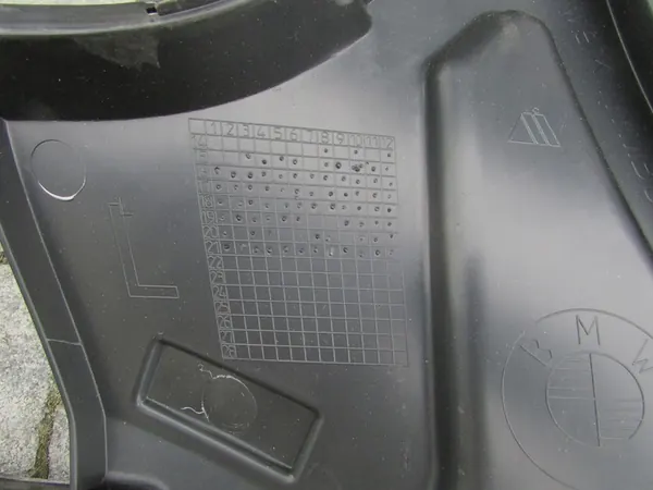 Scivolo di montaggio paraurti BMW X1 F48 Sinistro 51117354819 image 5