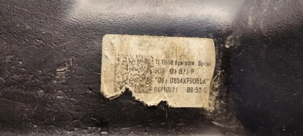 SEAT Leon IV Bränsletank OEM 5Q3101021P Begagnad image 8