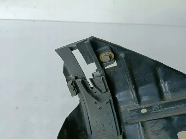 Soporte Faro OEM 1C0806653/4 Usado VW Beetle image 4