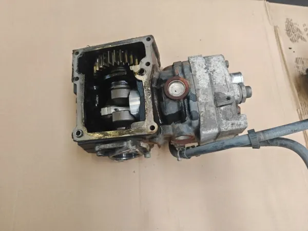 OEM 51541007352 Ilmakompressori MAN D2676:lle - Käytetty image 8